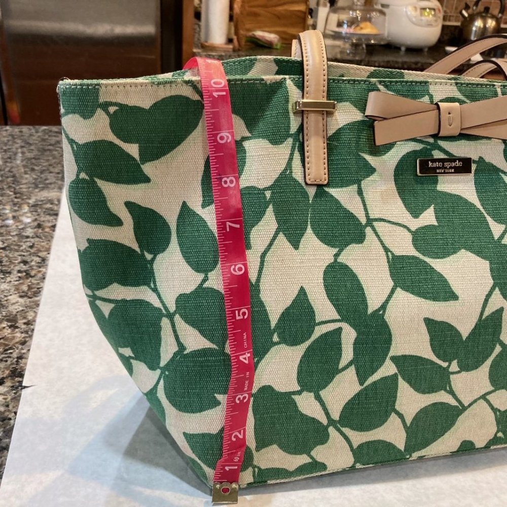 kate spade large tote Green leaf design